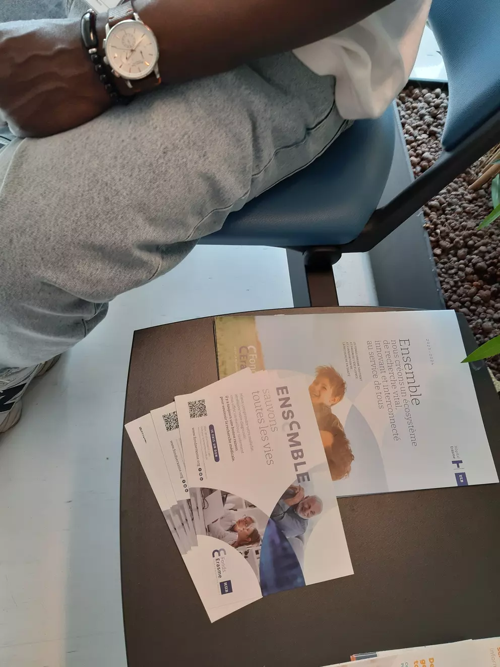 Flyers dans les salles d'attente